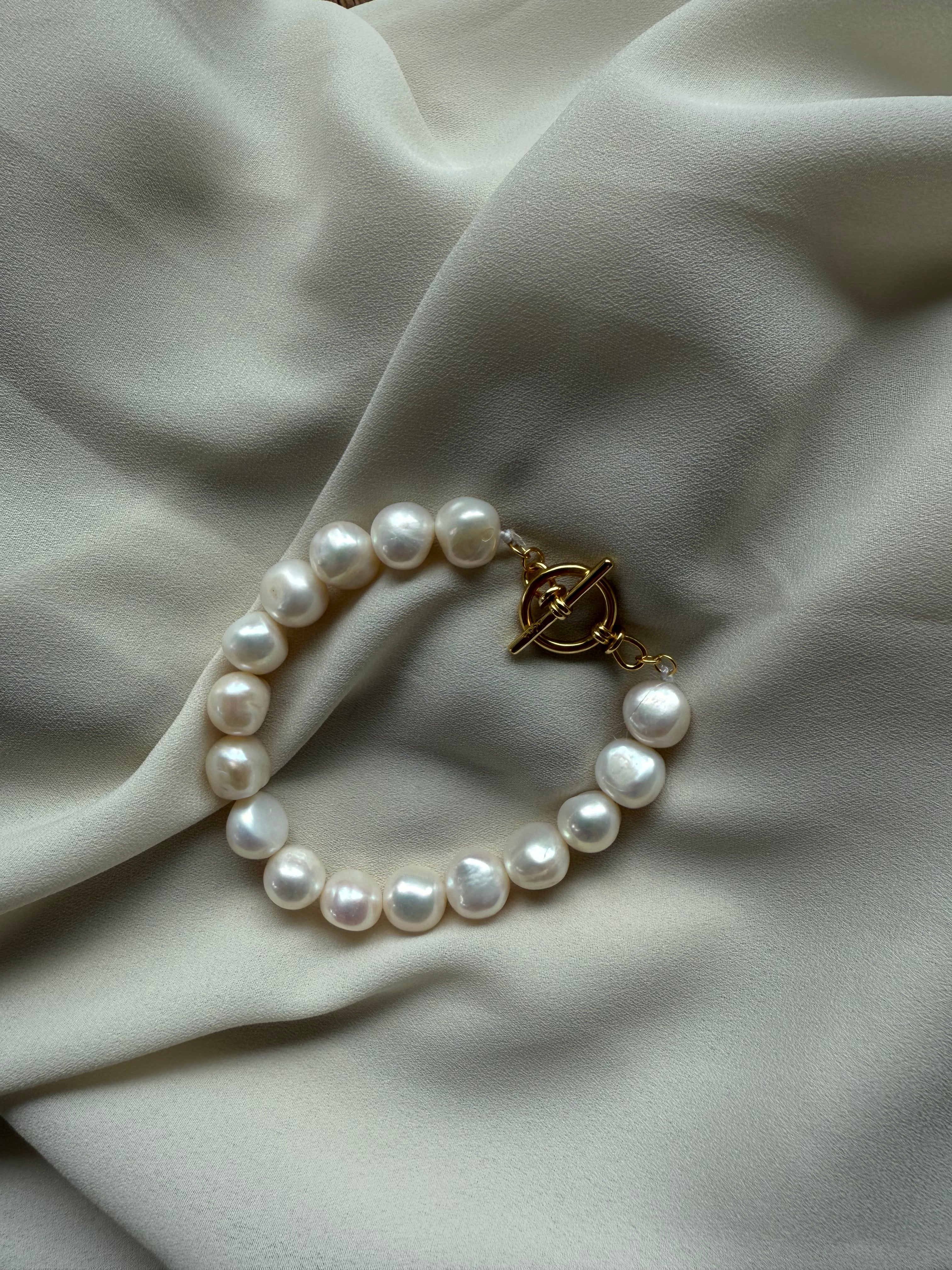 Pearl Bracelet