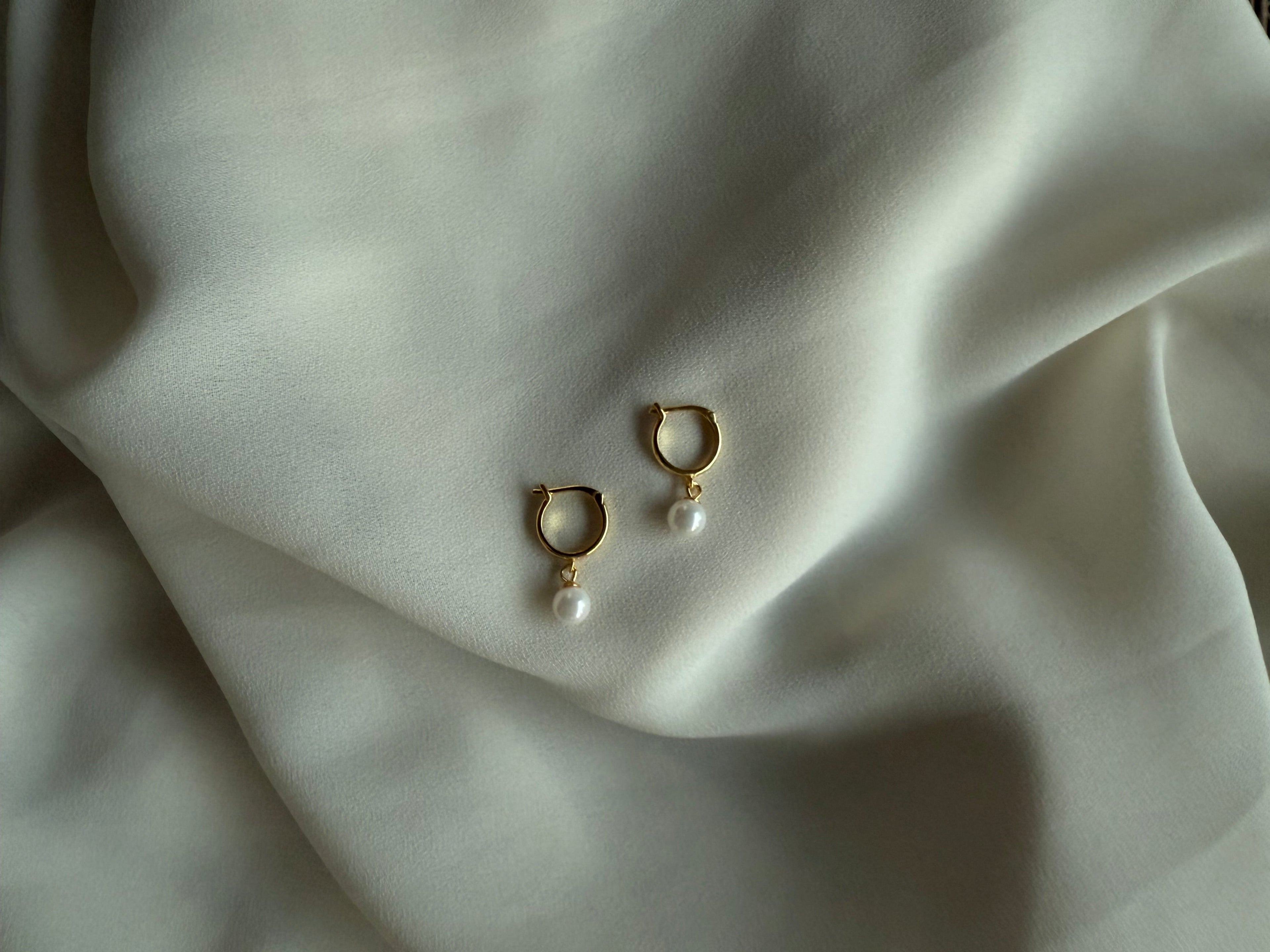 Pearl Drop Studs