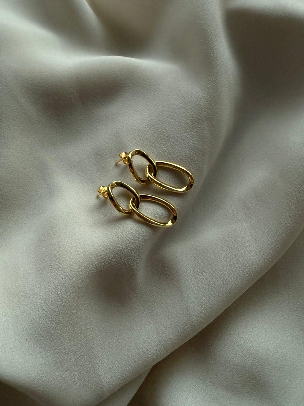 Chain Drop Studs