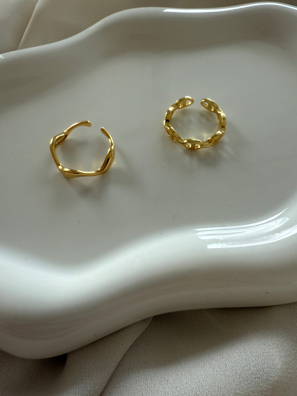 Twisted Ring